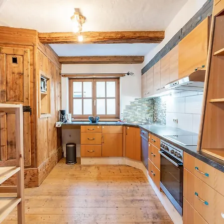 Apartment In Uttendorf Near Ski Slopes, Cleaning Included * Uttendorf