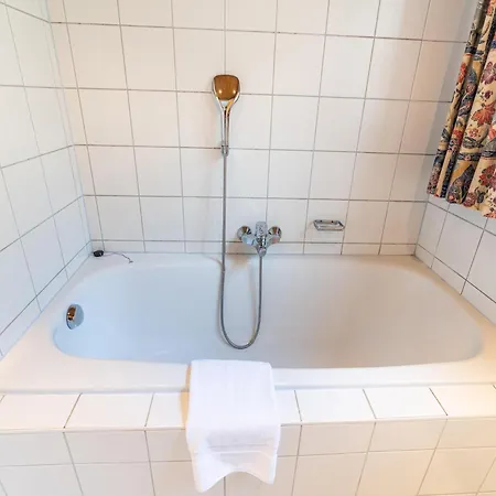 Apartment In Uttendorf Near Ski Slopes, Cleaning Included Uttendorf