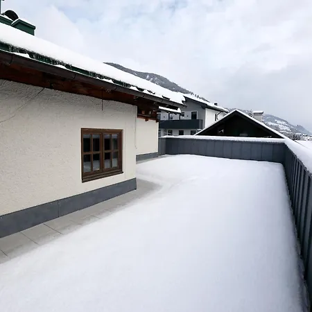 Apartment In Uttendorf Near Ski Slopes, Cleaning Included *